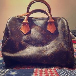 Authentic Louis Vuitton Speedy 25